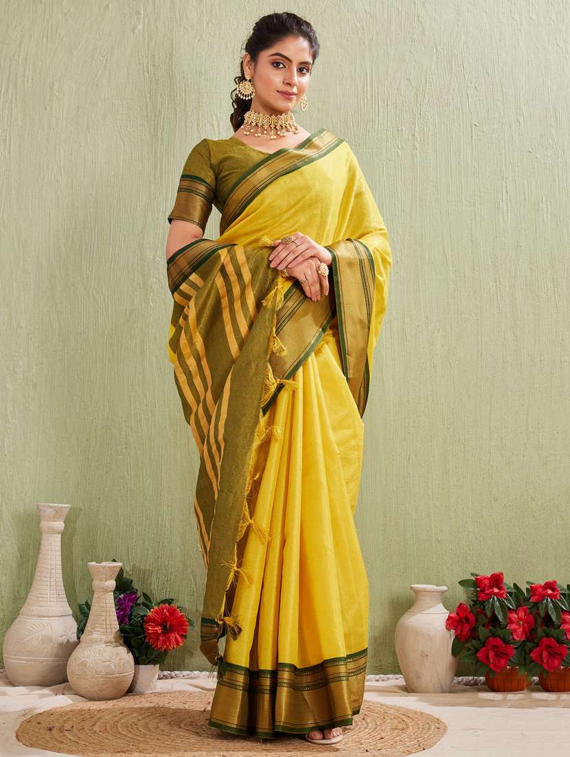 women solid with bordered saree with blouse - 22041728 -  Standard Image - 4