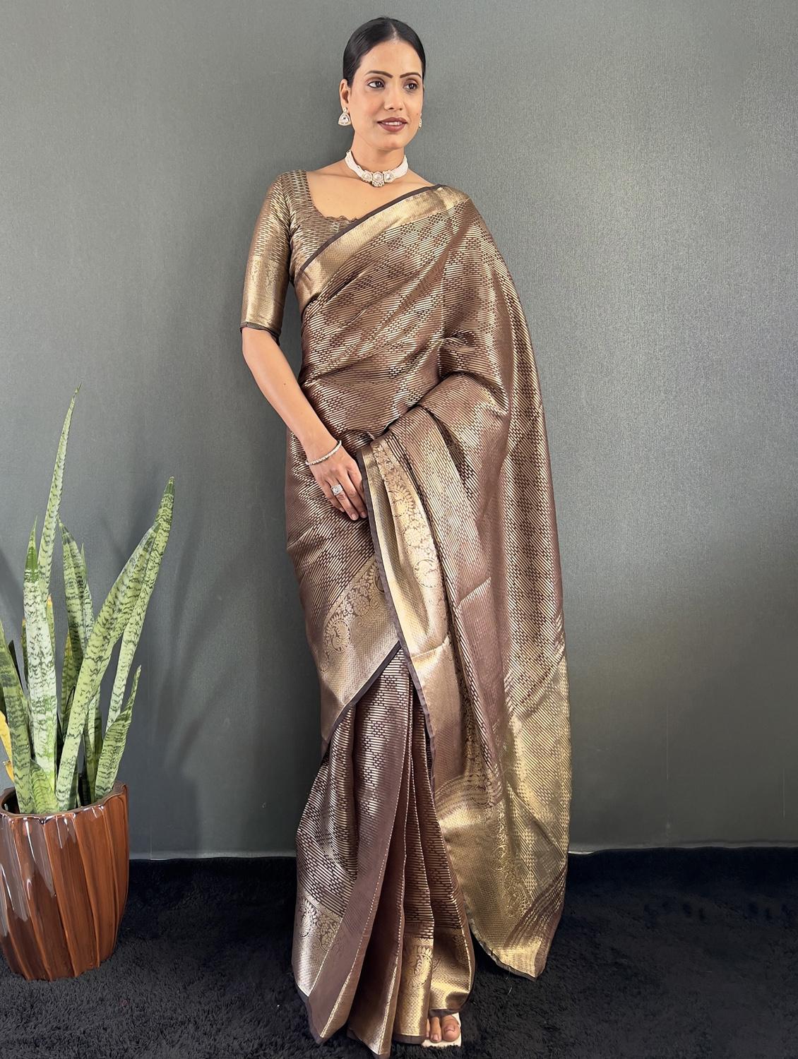 women self design banarasi saree with blouse - 22041744 - Standard Image - 1