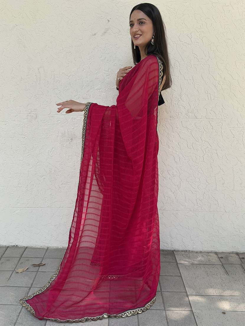 women striped bordered saree with blouse - 22041753 -  Standard Image - 1