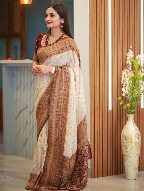 women self design banarasi saree with blouse - 22041769 - Standard Image - 0