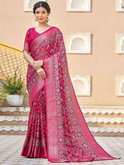 women printed bordered saree with blouse - 22041783 - Standard Image - 0