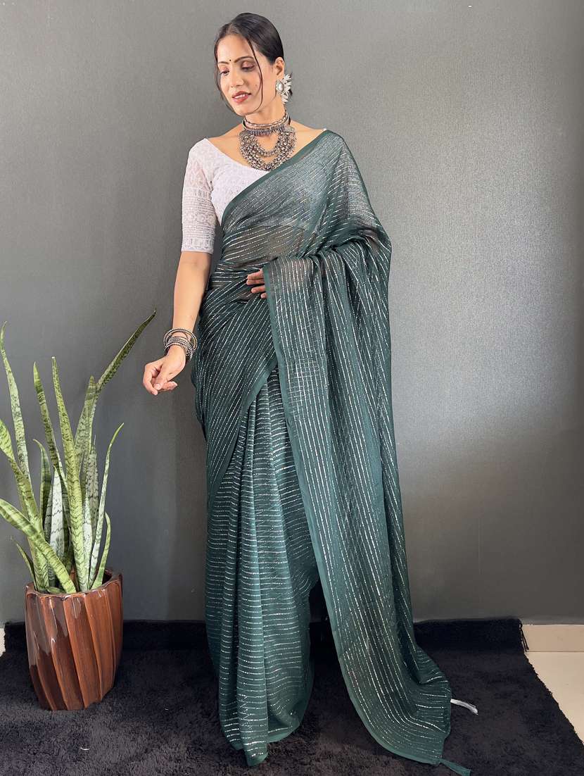 women striped printed saree with blouse - 22041797 -  Standard Image - 1
