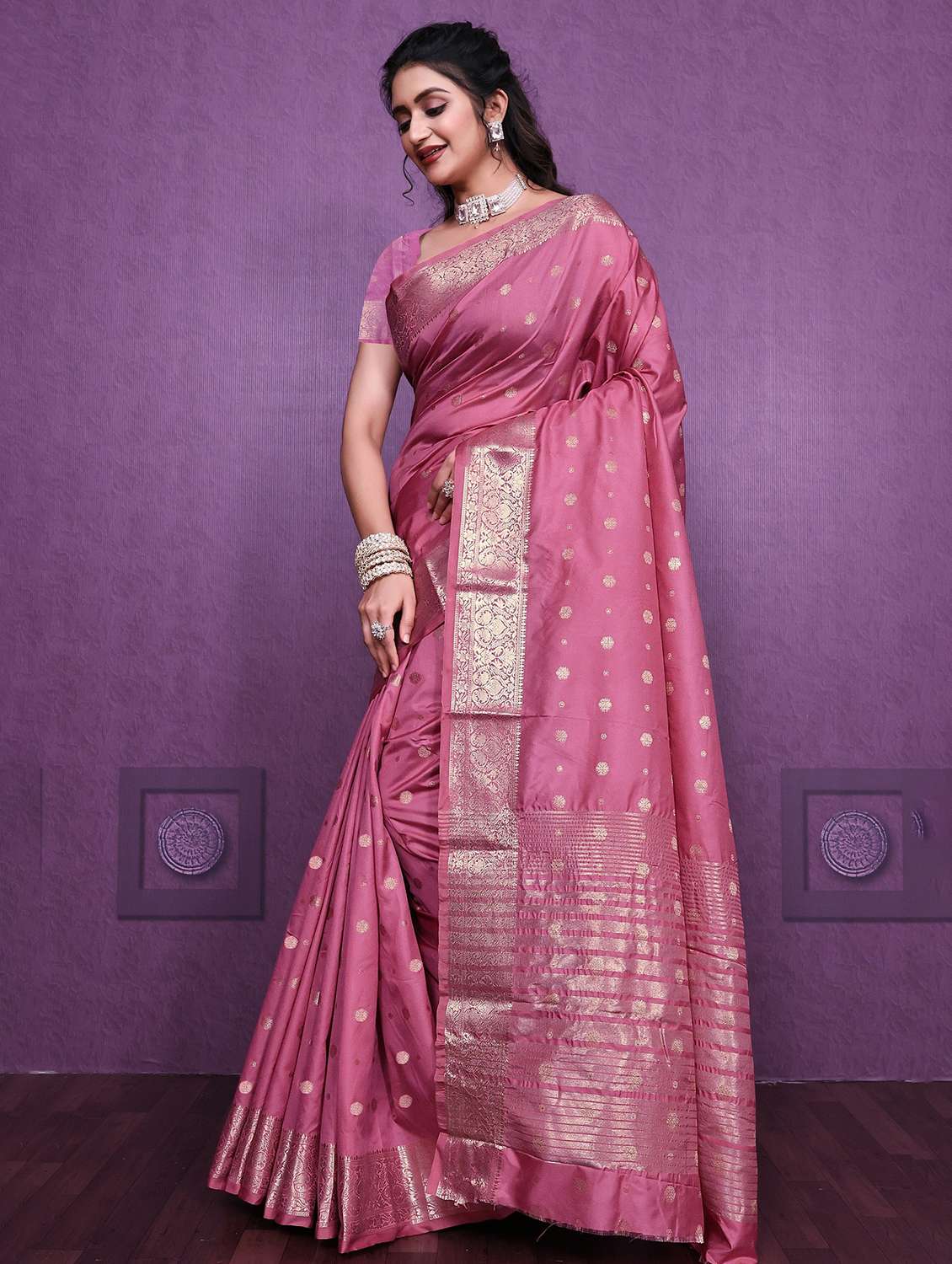 women self design banarasi saree with blouse - 22041830 -  Standard Image - 1