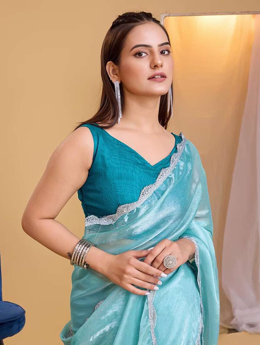 women solid with work embellished saree with blouse - 22041882 - Standard Image - 4