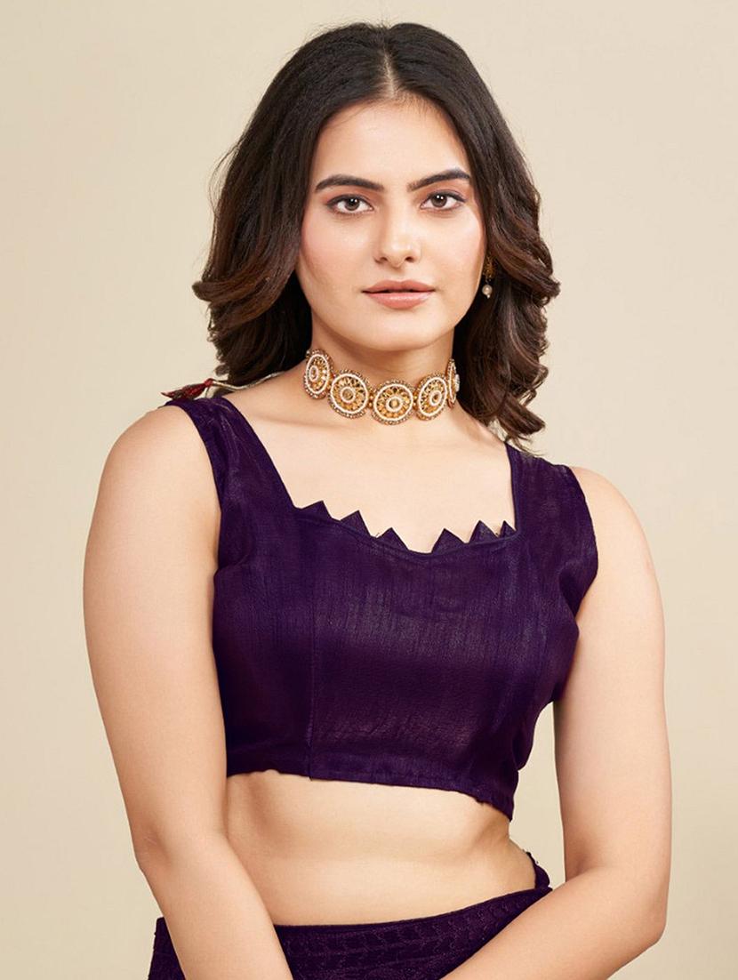 women solid with work embroidered saree with blouse - 22041890 - Standard Image - 4