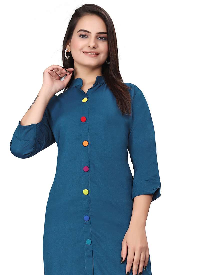 women solid three quarter sleeve straight kurta - 22041986 - Standard Image - 4