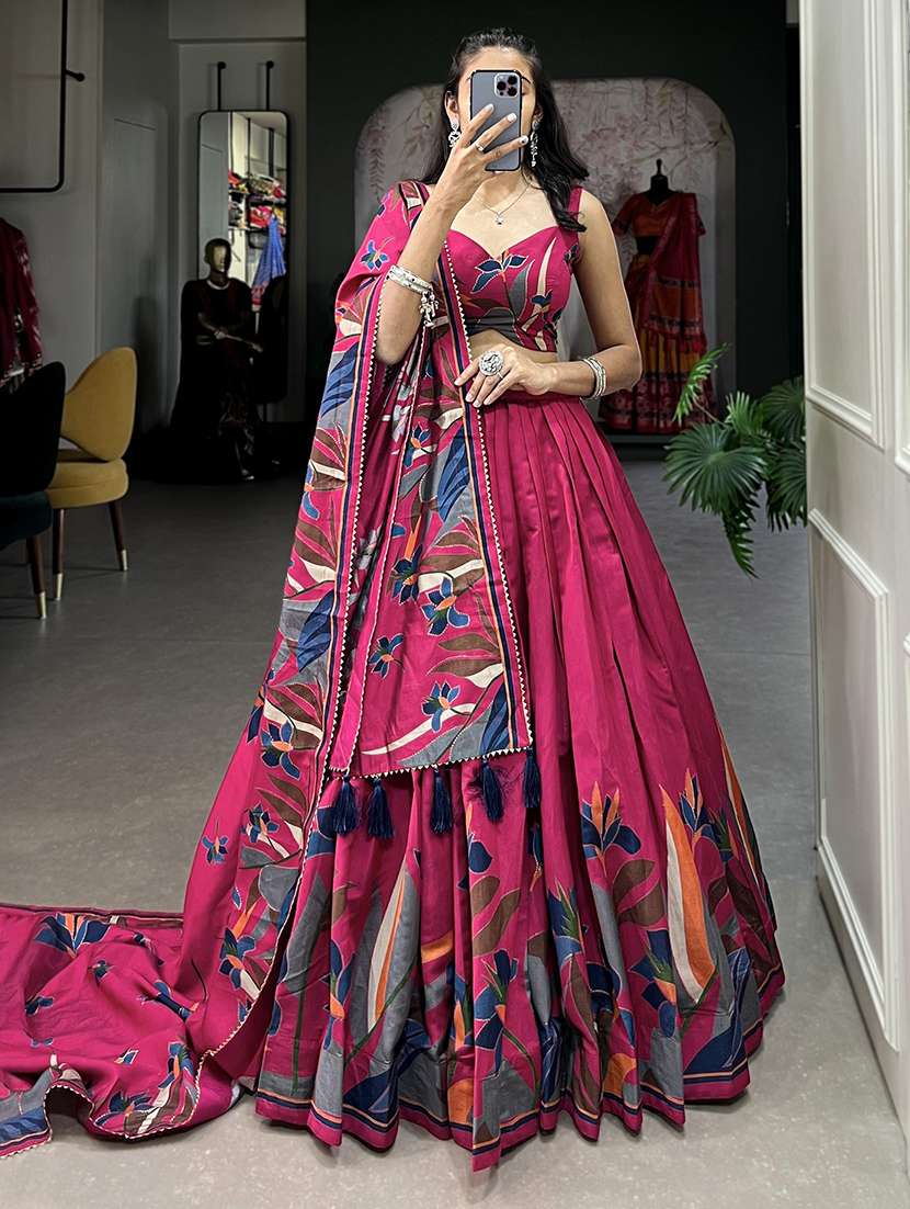 women printed flared lehenga choli with duppata set - 22041990 -  Standard Image - 1