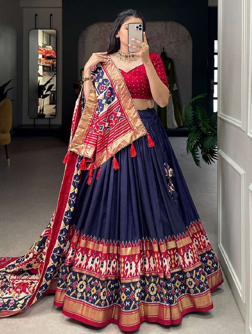 women printed flared lehenga choli with duppata set - 22042040 -  Standard Image - 1