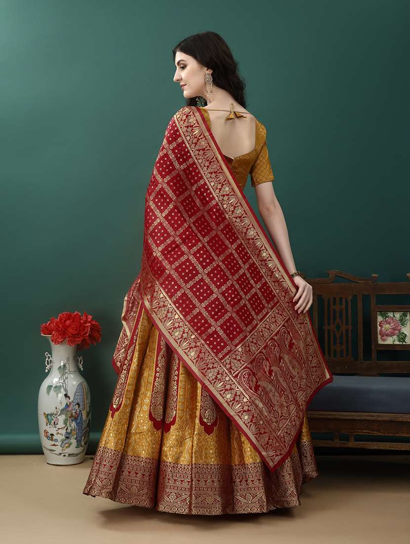 women self design flared unstitched lehenga - 22042110 -  Standard Image - 4