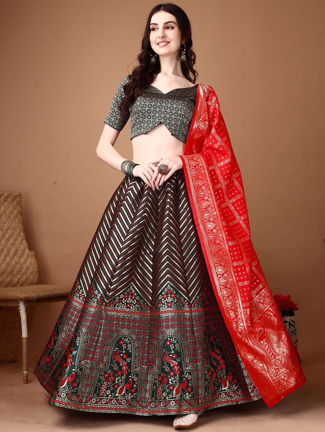 women self design flared unstitched lehenga - 22042140 -  Standard Image - 1
