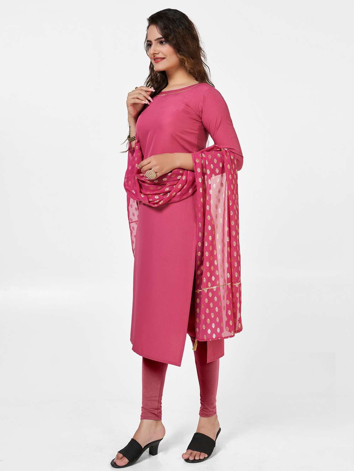 women solid three quarter sleeve kurta pant with dupatta set - 22042182 -  Standard Image - 1