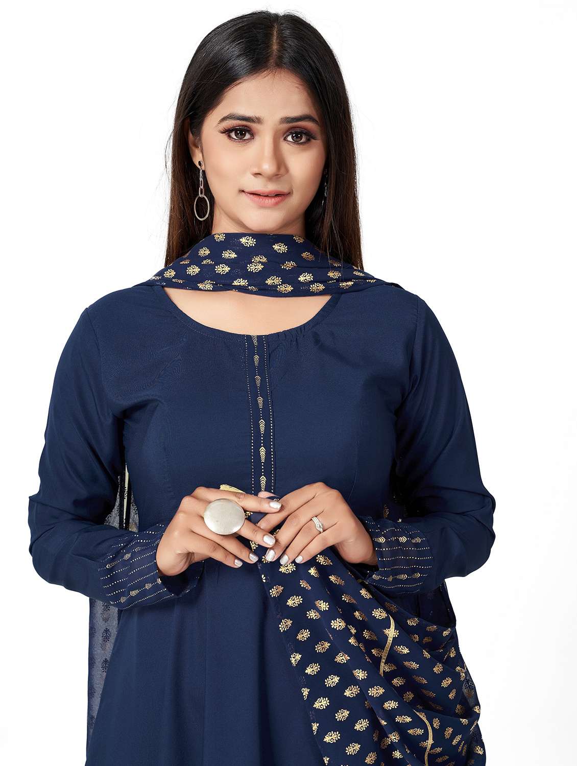 women solid long sleeve flared kurta and dupatta set - 22042185 - Standard Image - 4