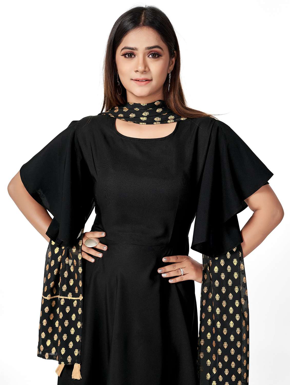 women solid flared sleeve kurta and dupatta set - 22042188 - Standard Image - 4
