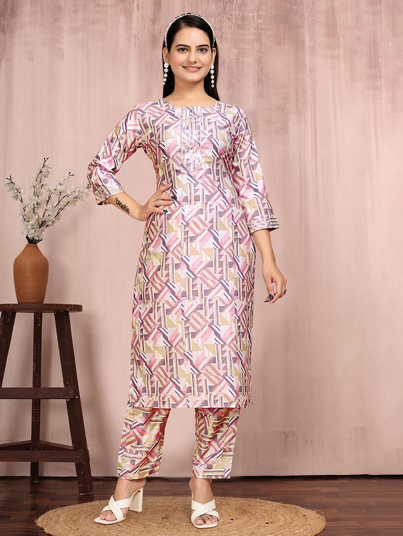 women printed three quarter sleeve kurta pant set - 22042207 -  Standard Image - 1