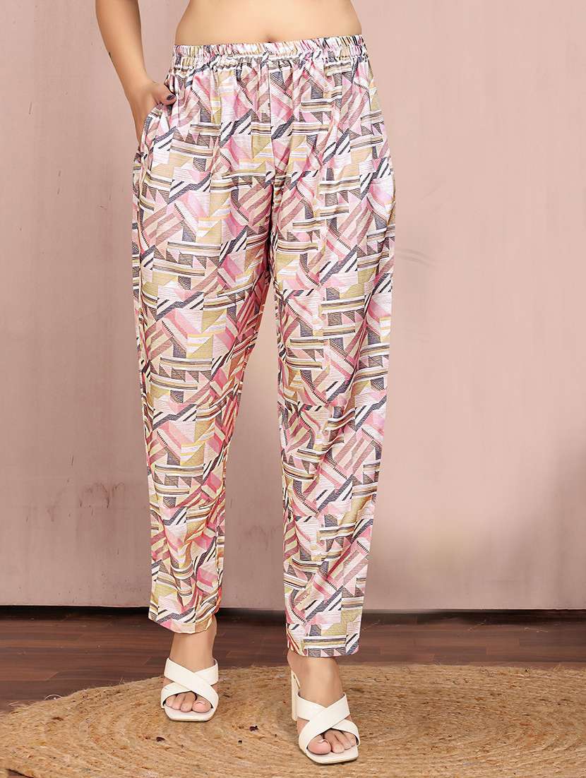 women printed three quarter sleeve kurta pant set - 22042207 -  Standard Image - 4