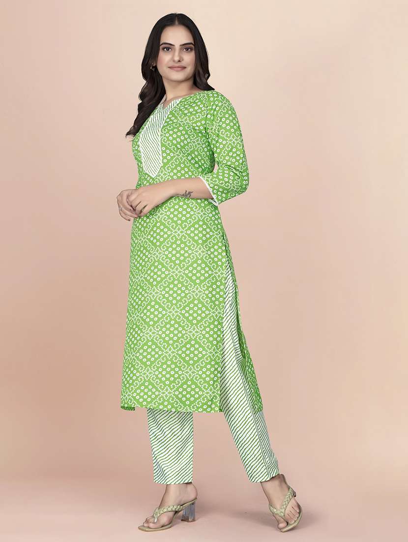 women printed three quarter sleeve kurta pant set - 22042218 -  Standard Image - 1