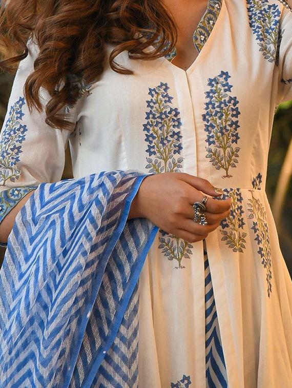 girls printed kurta and pant with dupatta set - 22042235 - Standard Image - 4