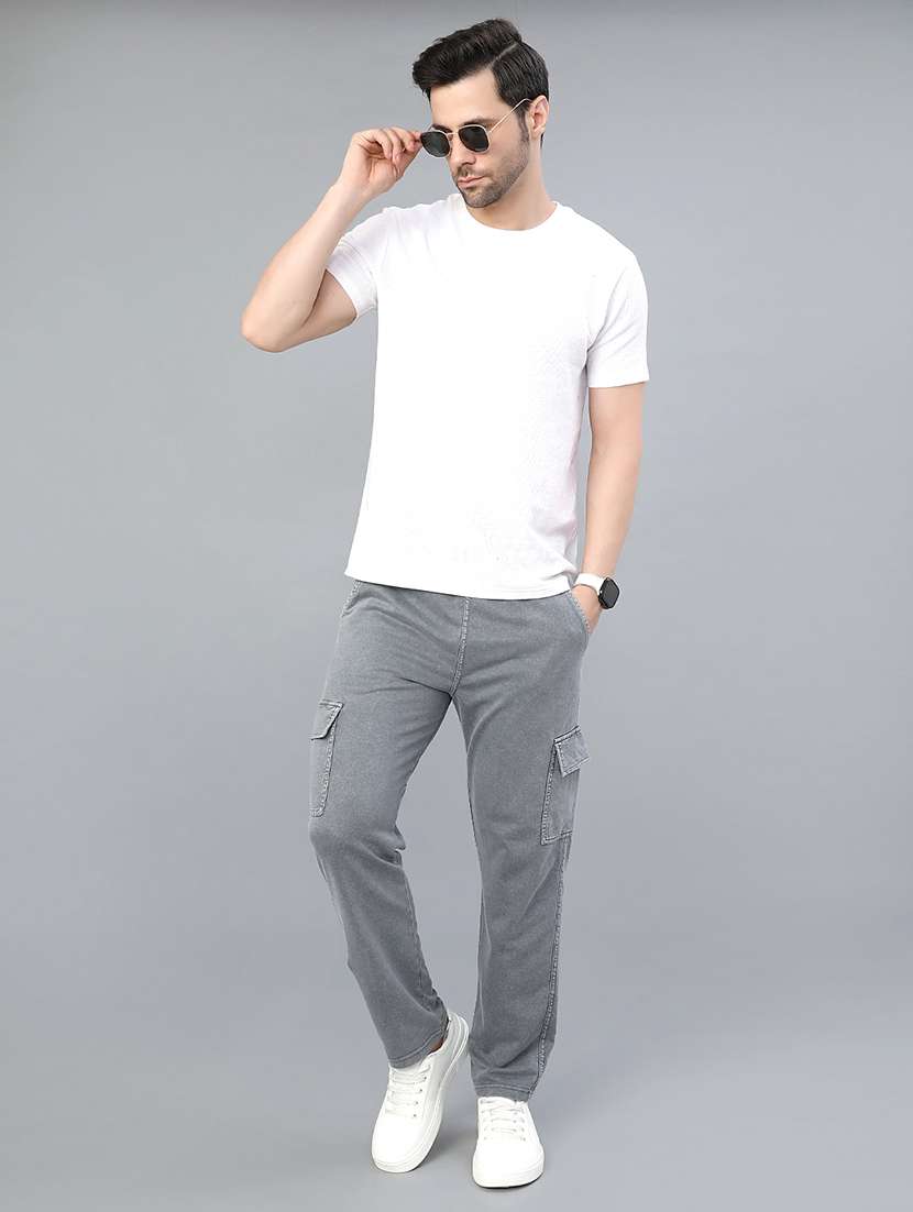 men solid mid rise regular fit cargo - 22042666 -  Standard Image - 4