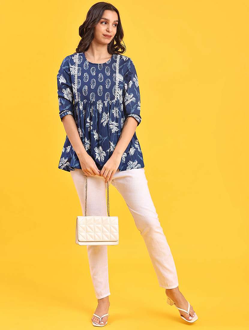 women floral printed three quarter sleeve a-line kurti - 22042678 -  Standard Image - 4