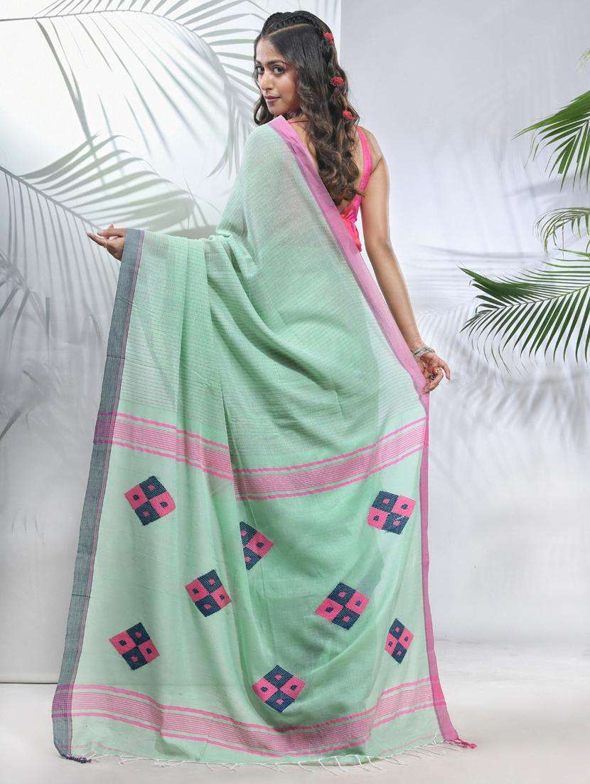 women self design handloom saree with blouse - 22042691 -  Standard Image - 1