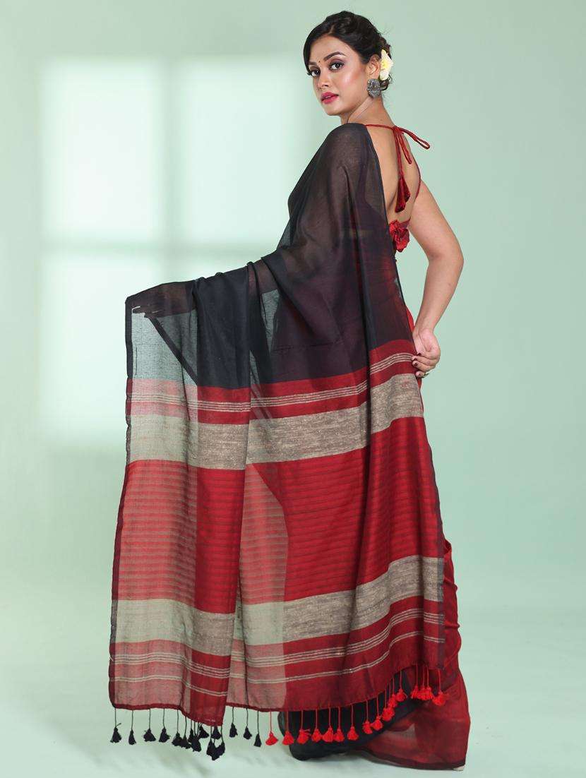 women striped handloom saree with blouse - 22042716 -  Standard Image - 1