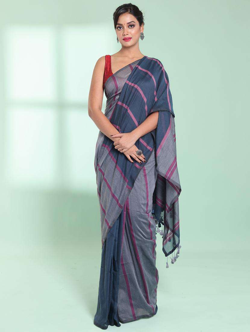women striped handloom saree with blouse