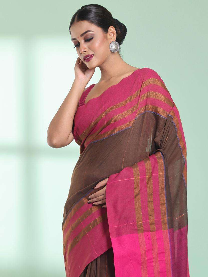 women striped handloom saree with blouse - 22042732 -  Standard Image - 1