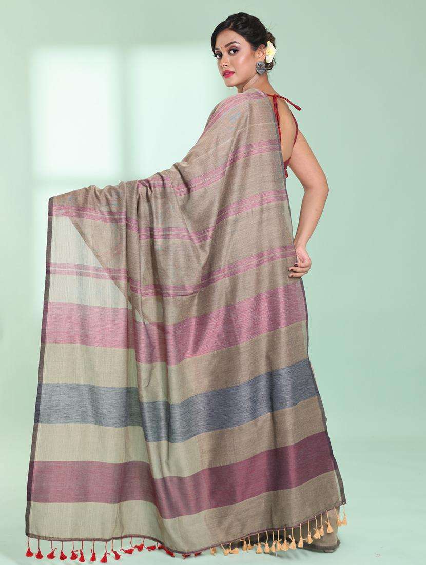 women striped handloom saree with blouse - 22042746 -  Standard Image - 1