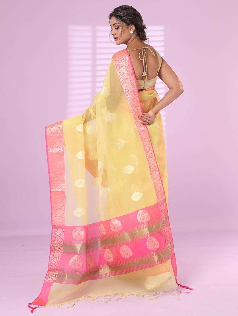 women self design bordered saree with blouse - 22042769 -  Standard Image - 1