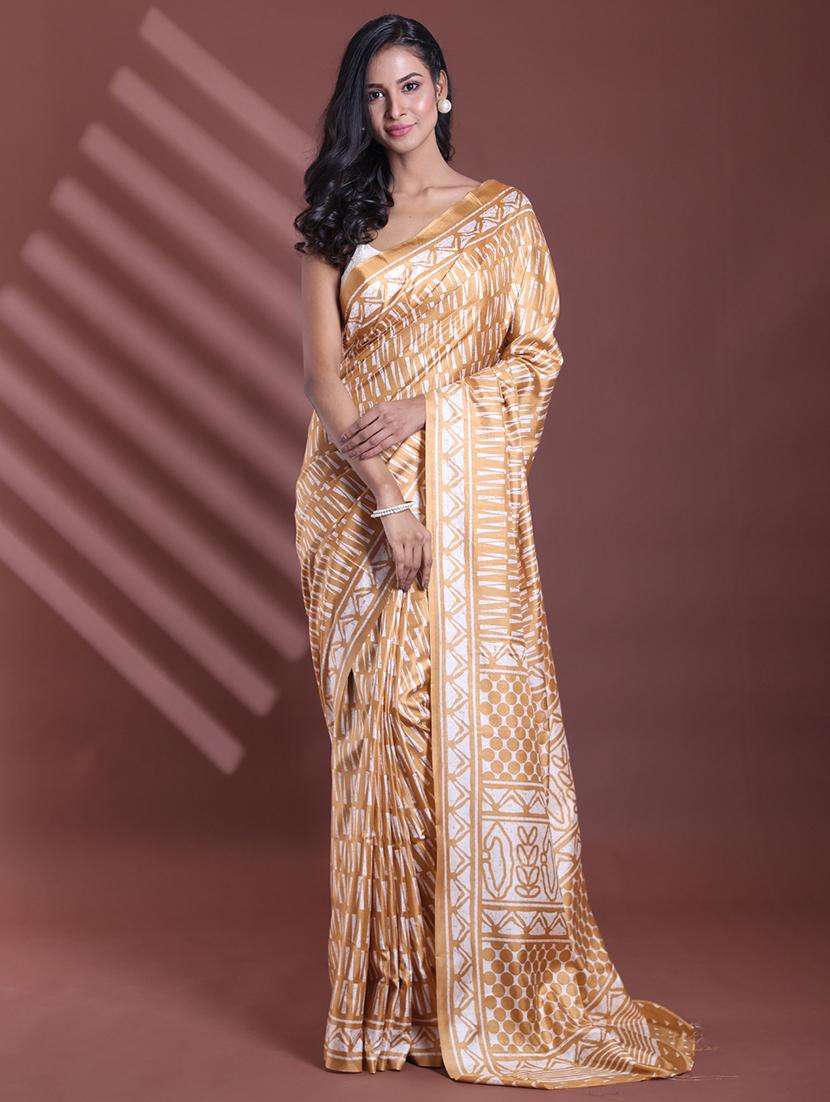 women printed casual wear saree with blouse - 22042806 - Zoom Image - 0