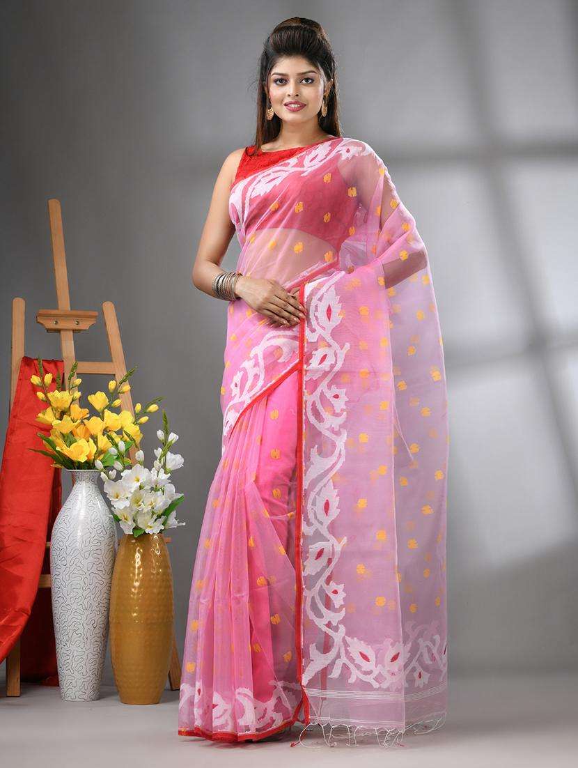 women self design handloom saree with blouse - 22042835 - Zoom Image - 0