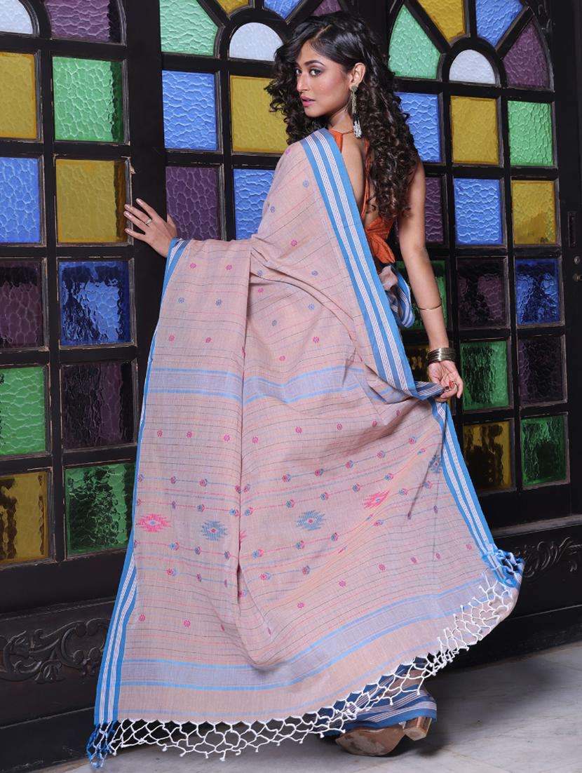 women self design handloom saree with blouse - 22042865 -  Standard Image - 1