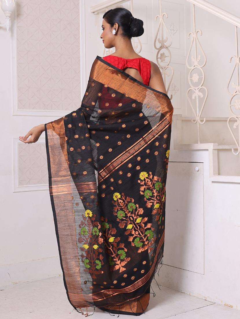 women self design handloom saree with blouse - 22042892 -  Standard Image - 1