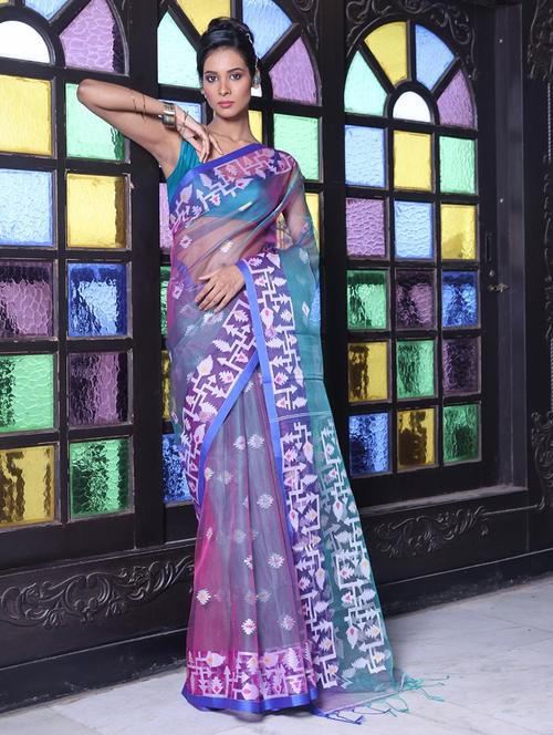women self design handloom saree with blouse - 22042911 - Standard Image - 0