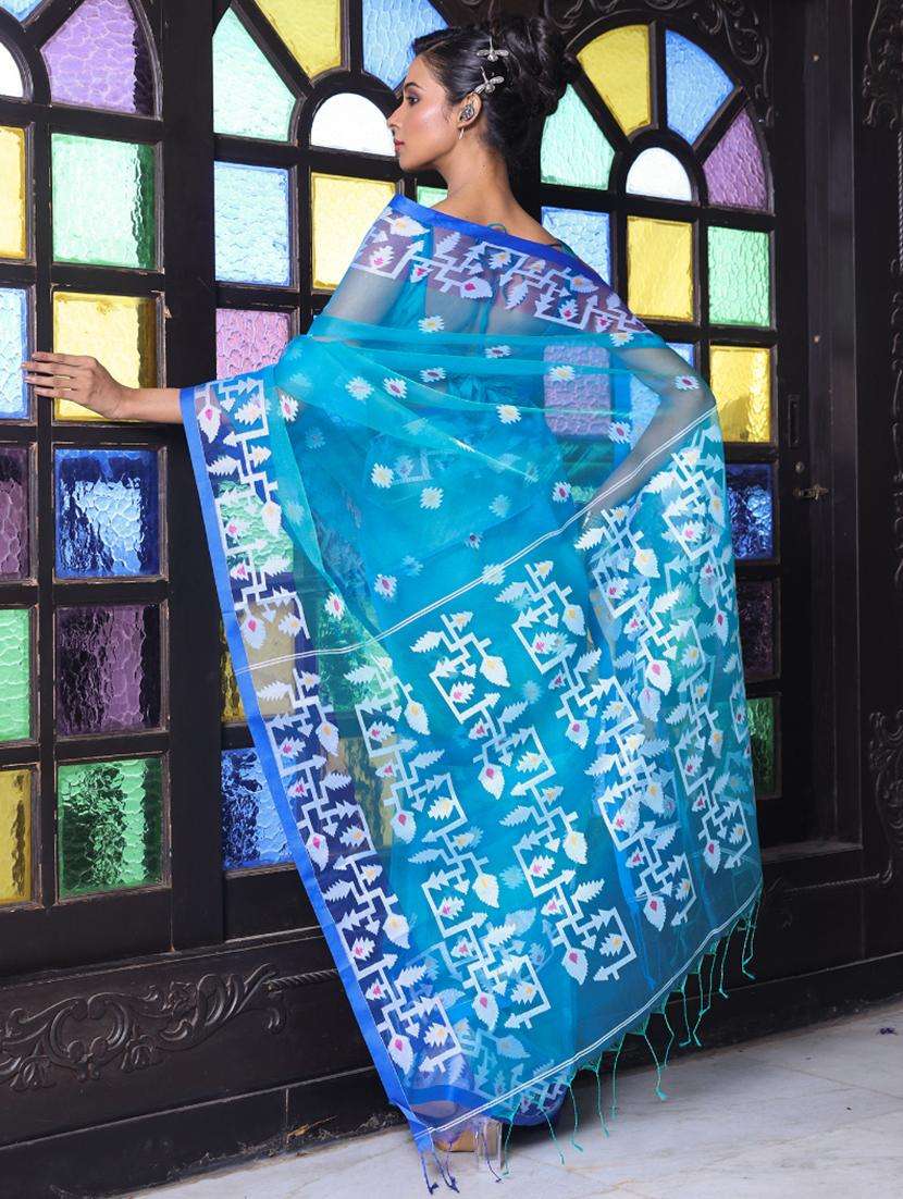 women self design handloom saree with blouse - 22042917 -  Standard Image - 1