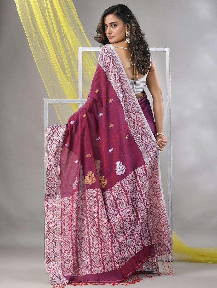 women self design handloom saree with blouse - 22042928 -  Standard Image - 1