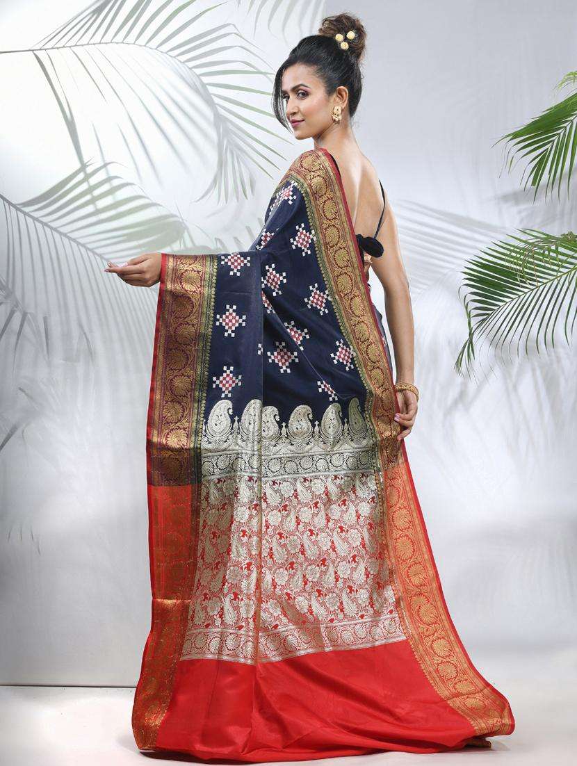 women self design banarasi saree with blouse - 22042944 -  Standard Image - 1