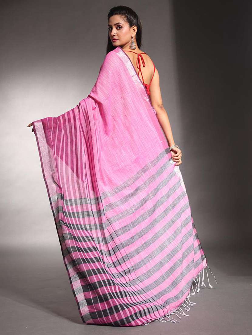 women striped handloom saree with blouse - 22042966 - Standard Image - 1