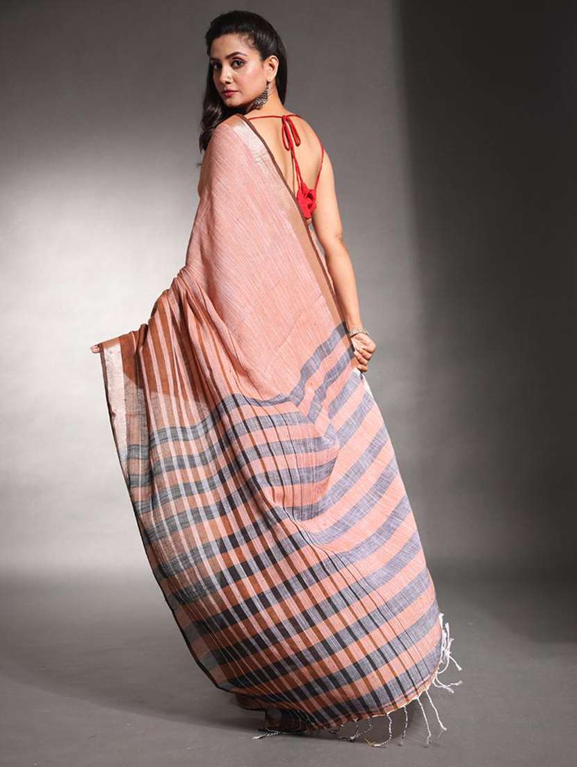 women striped handloom saree with blouse - 22042968 -  Standard Image - 1