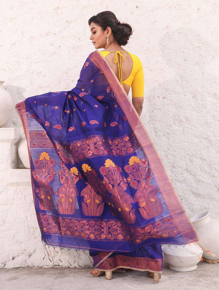 women self design handloom saree with blouse - 22043001 -  Standard Image - 1