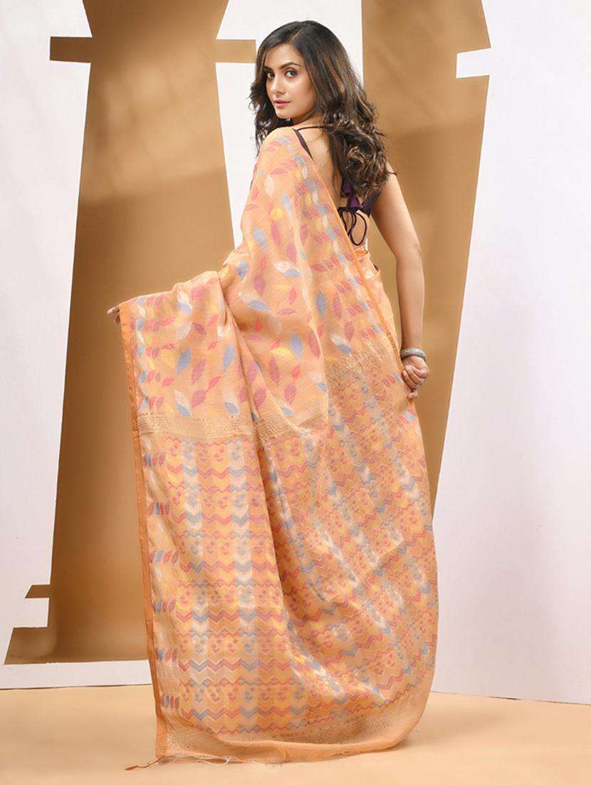 women self design handloom saree with blouse - 22043034 -  Standard Image - 1