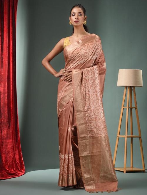 women printed bordered saree with blouse - 22043109 -  Standard Image - 0