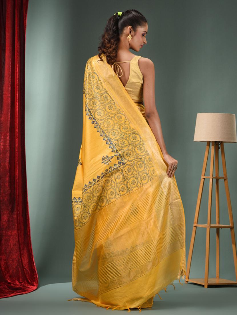 women printed bordered saree with blouse - 22043111 - Standard Image - 1