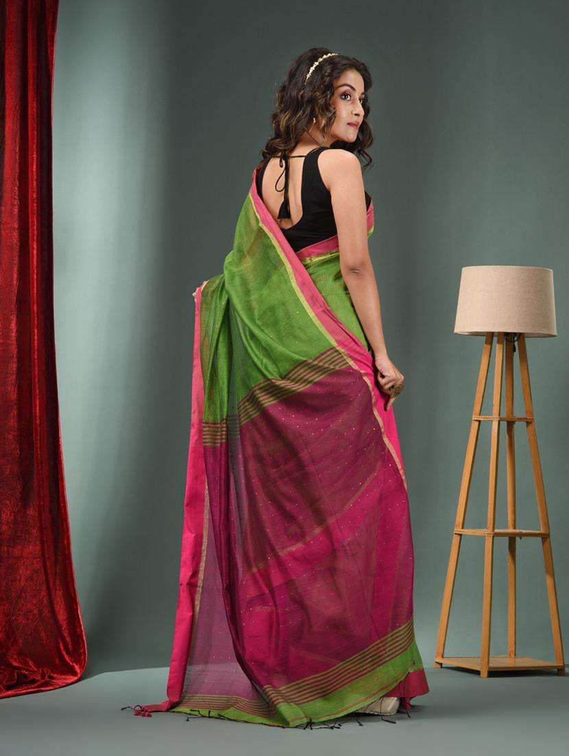 women self design handloom saree with blouse - 22043127 -  Standard Image - 1