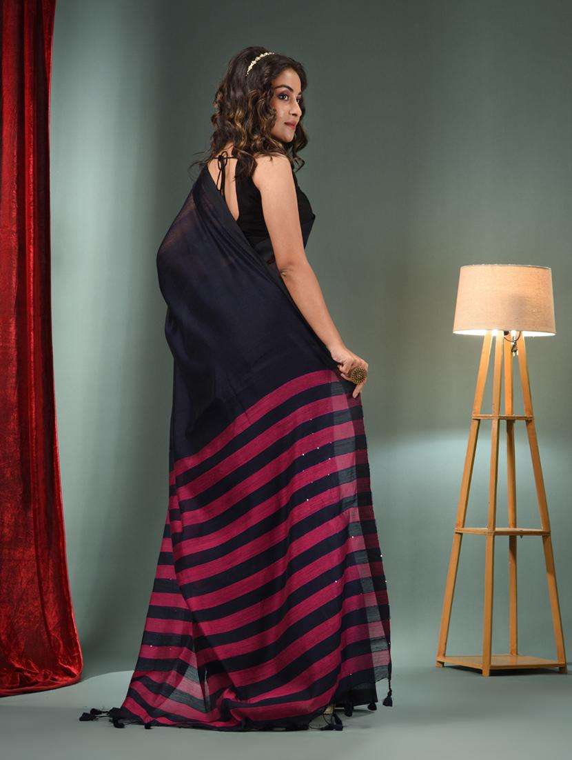 women solid handloom saree with blouse - 22043138 -  Standard Image - 1
