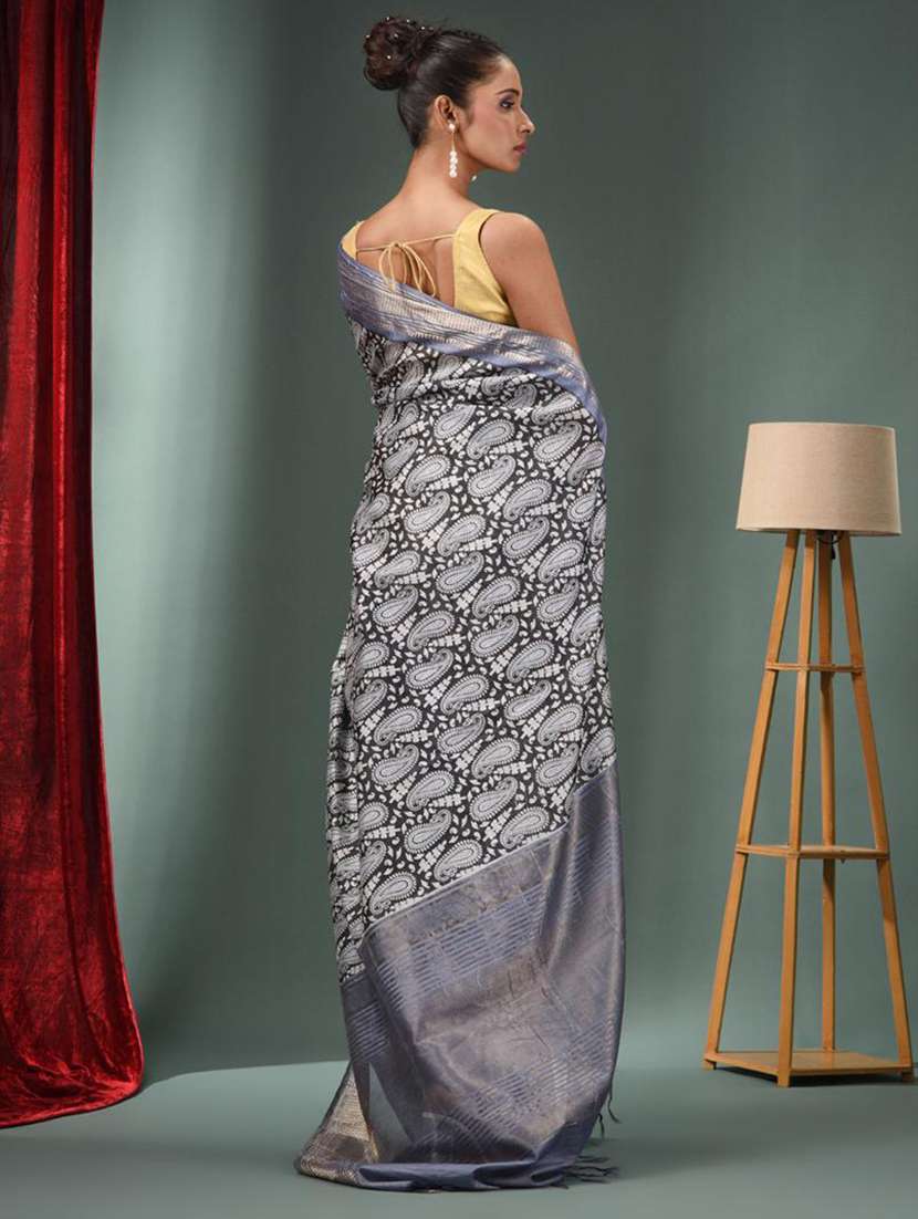 women printed bordered saree with blouse - 22043149 -  Standard Image - 1