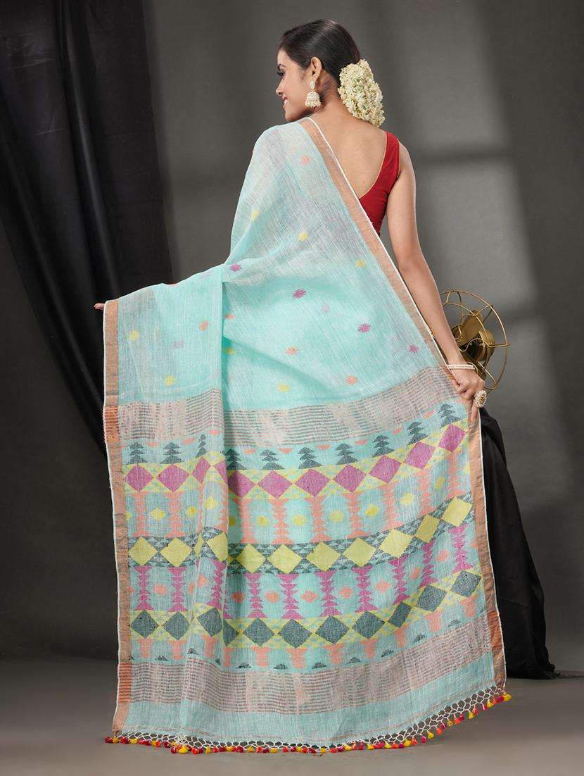 women self design handloom saree with blouse - 22043168 - Standard Image - 1