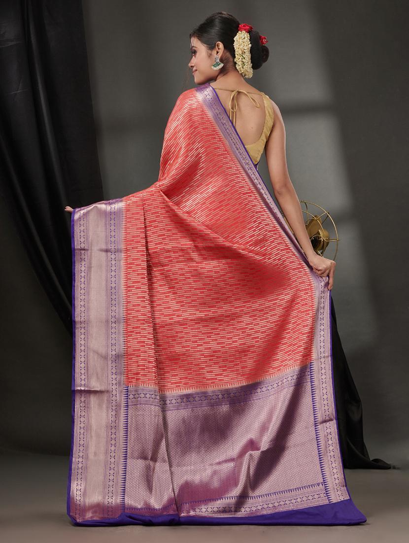 red silk blend handloom saree with blouse - 22043184 - Standard Image - 1