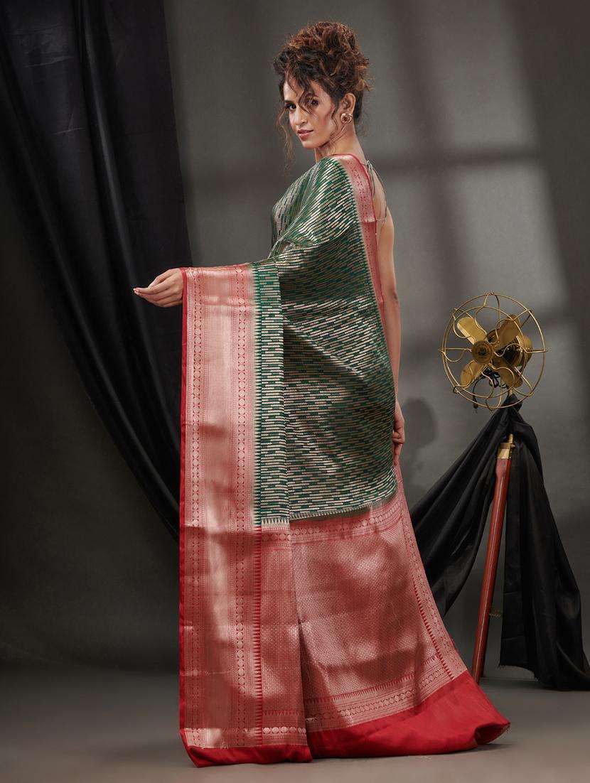 women self design bordered saree with blouse - 22043194 -  Standard Image - 1