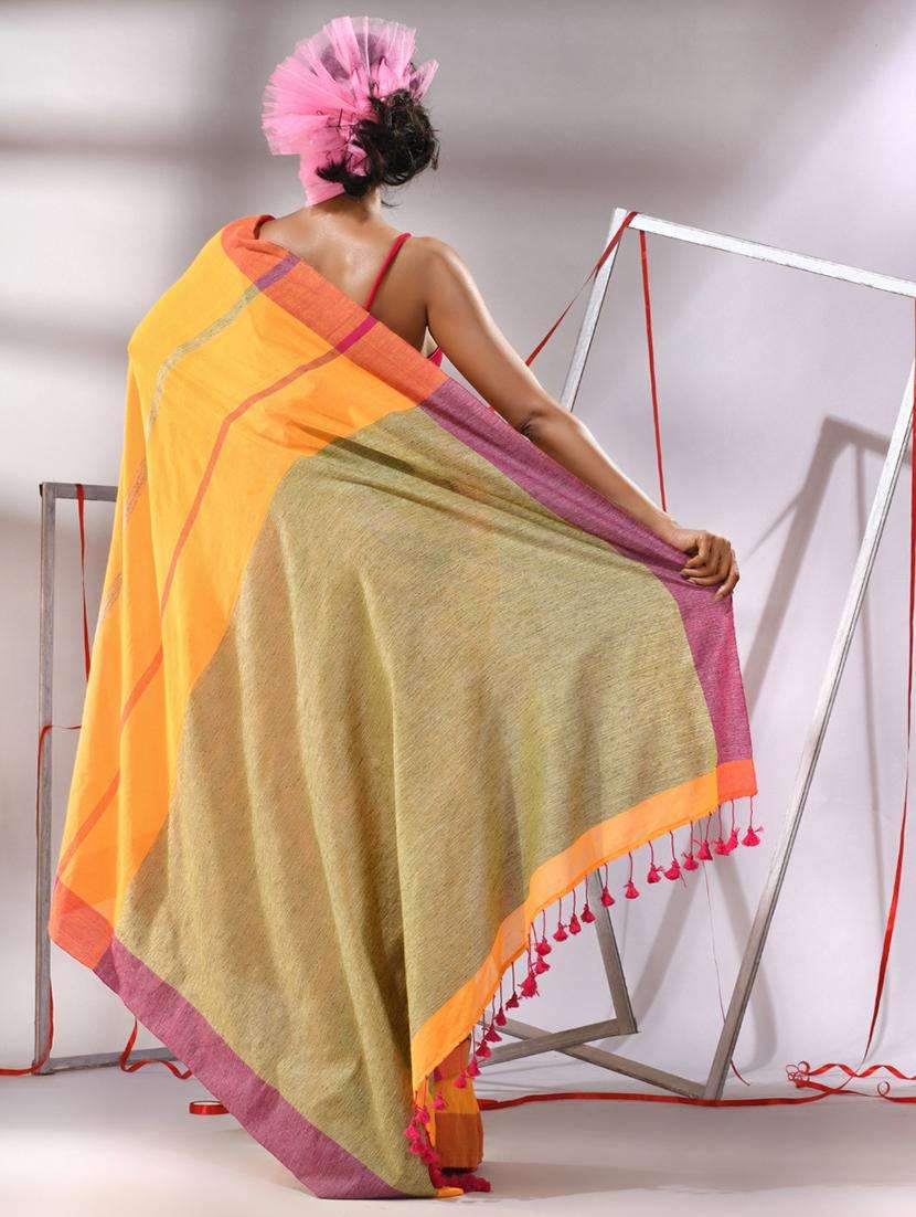 women striped handloom saree with blouse - 22043294 -  Standard Image - 1